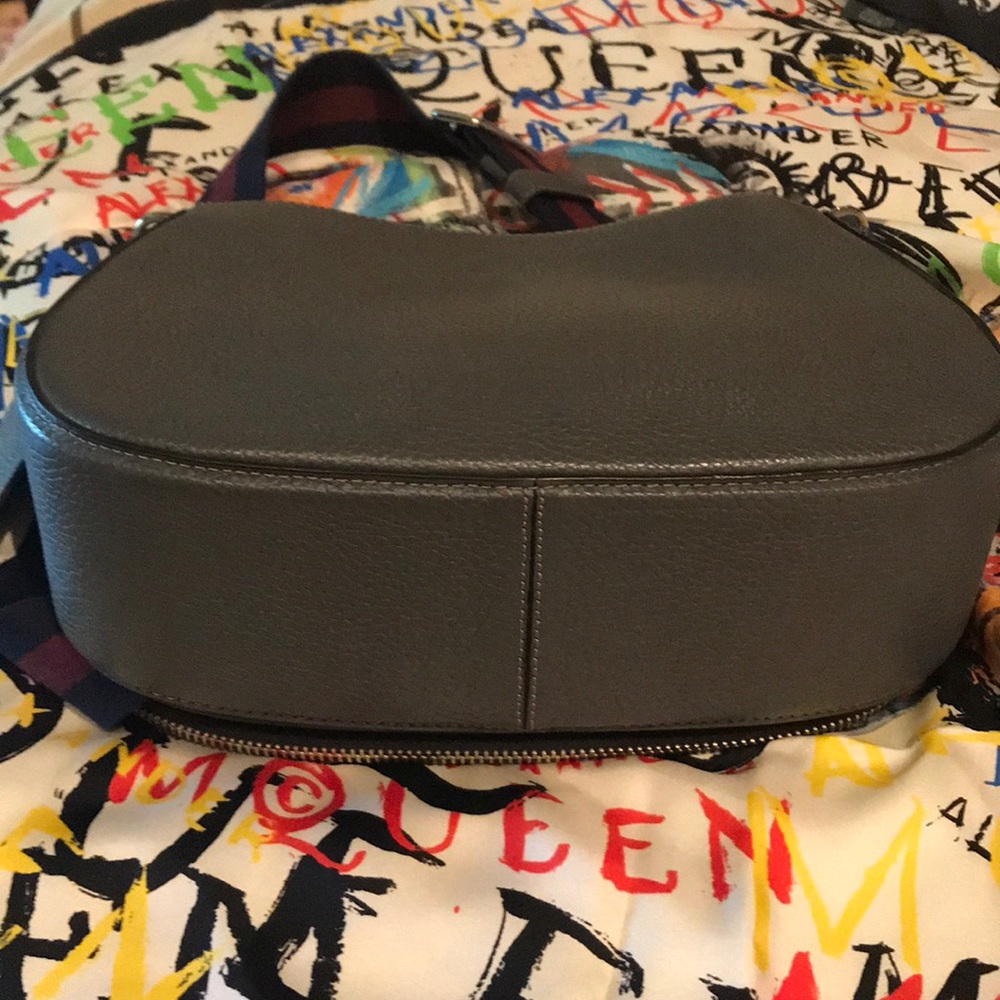 Like new elephant grey leather Bag - Picture 9 of 9